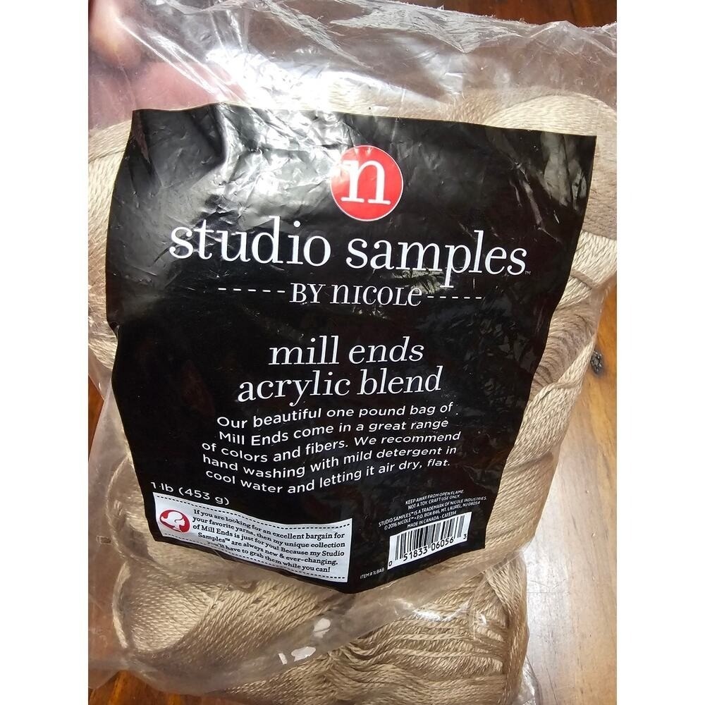 Studio samples by Nicole  yarn 4 Skeins new in bag 1 lb